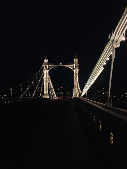 E1DE8689-5FEE-4C04-9D00-62B266989DA9